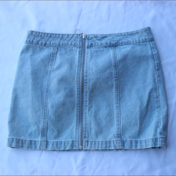 Forever 21 Dresses & Skirts - Mini denim skirt